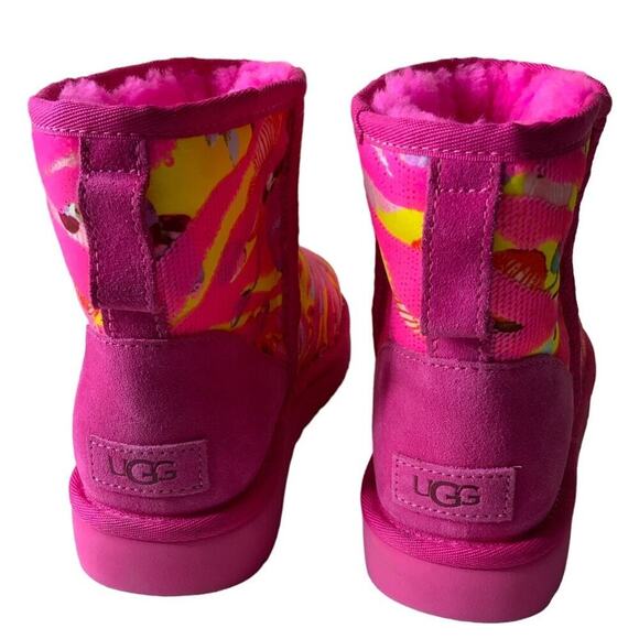 UGG Classic Mini Tiger Flower Sequins Ankle Boots Women's Size 8 Multicolor - Picture 10 of 13